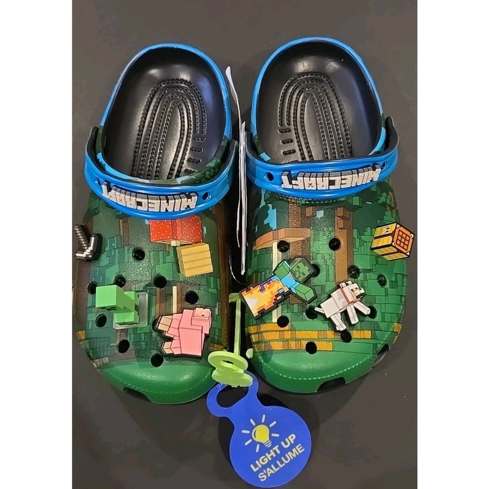 Crocs Minecraft Size 6 Mens 8 Women New With Tags Jibbitz Included (C-31)